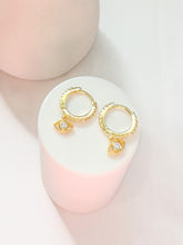 Load image into Gallery viewer, Fearless Earrings - Growing Fond