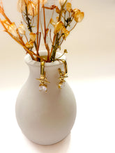 Load image into Gallery viewer, Harper Earrings - Growing Fond